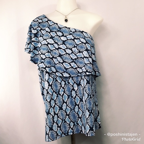 🆕 NWT Michael Kors Blue Python One Shoulder Top - Picture 3 of 8